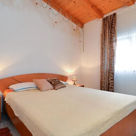 Fuer 4 Personen Ca 26 Qm In Pomer, Istrien Istrische Riviera Apartment *