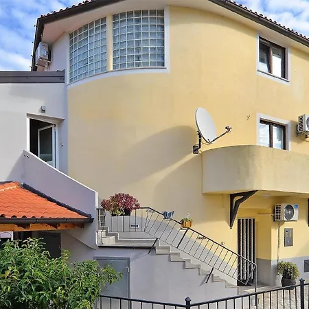 Apartment Fuer 4 Personen Ca 26 Qm In Pomer, Istrien Istrische Riviera Pomer